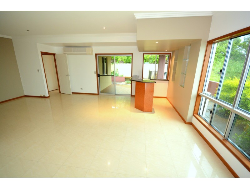 22 Pacific Vista Close, Pacific Heights QLD 4703