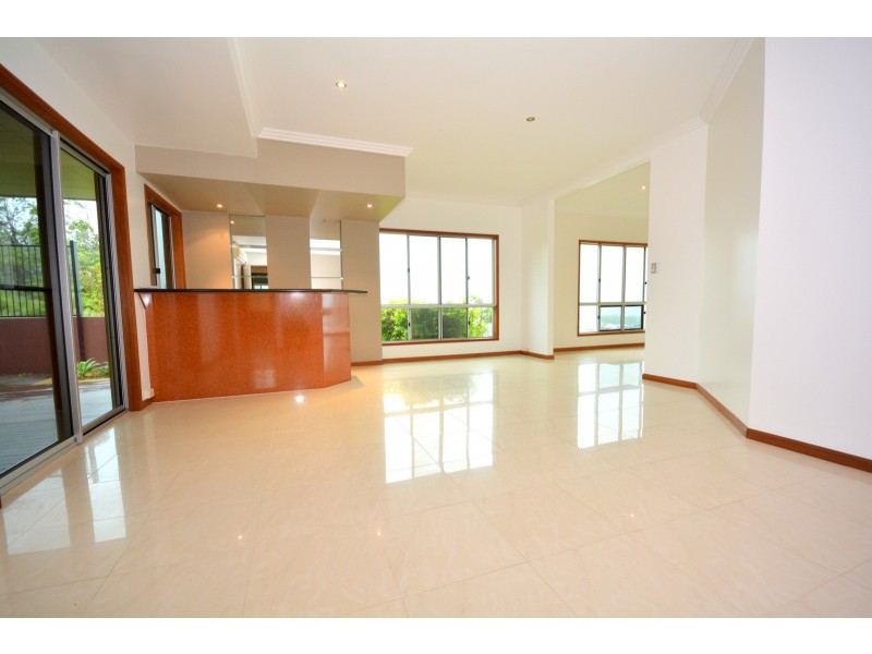 22 Pacific Vista Close, Pacific Heights QLD 4703