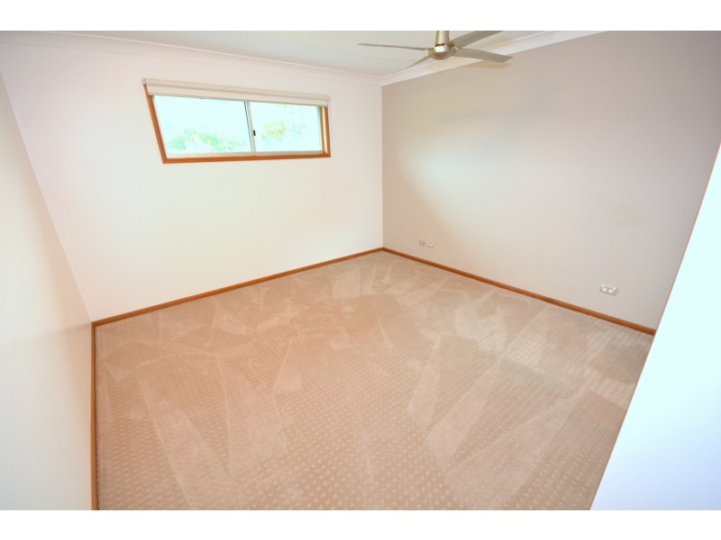 22 Pacific Vista Close, Pacific Heights QLD 4703