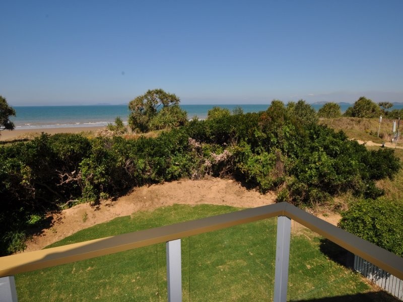 1 Kiama Avenue, Yeppoon QLD 4703