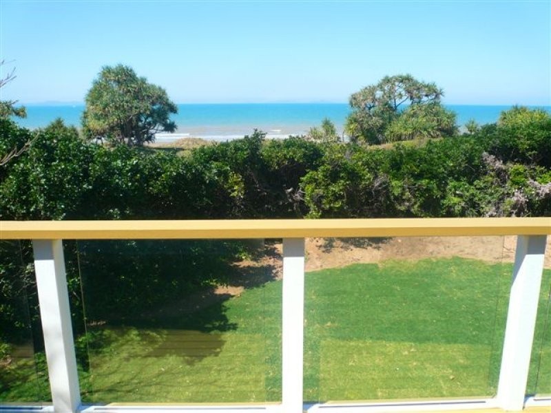 1 Kiama Avenue, Yeppoon QLD 4703
