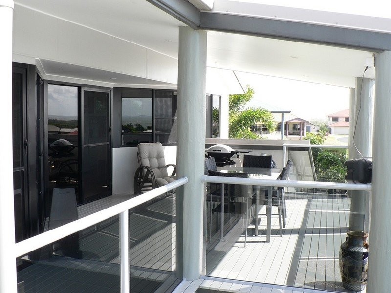 15 Mana Avenue, Pacific Heights QLD 4703