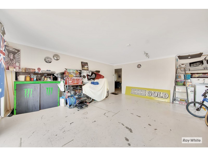 7 Booth Court, Cooee Bay QLD 4703