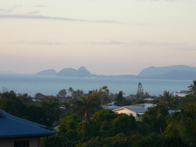 17 Samoa Street, Pacific Heights QLD 4703