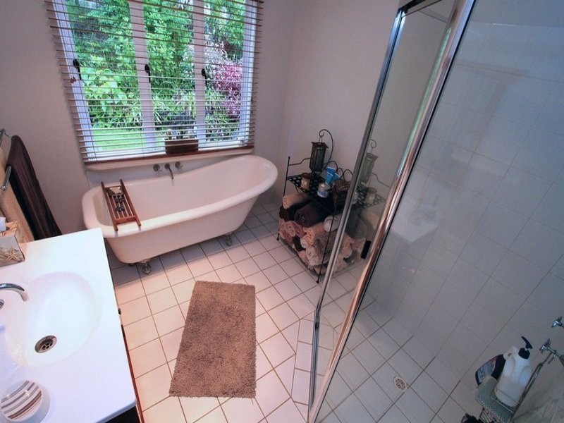 158 Caporn Road, Limestone Creek QLD 4701