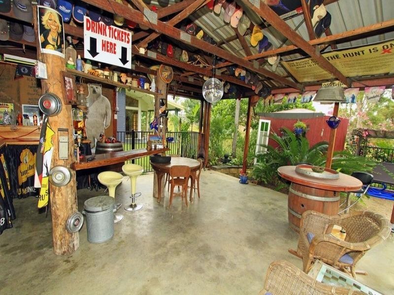 158 Caporn Road, Limestone Creek QLD 4701