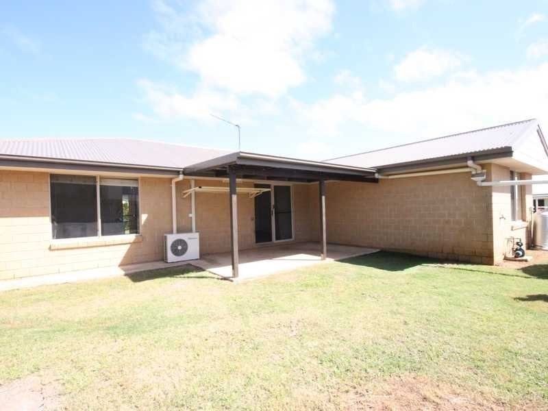 13 Priors Pocket Road, Pacific Heights QLD 4703