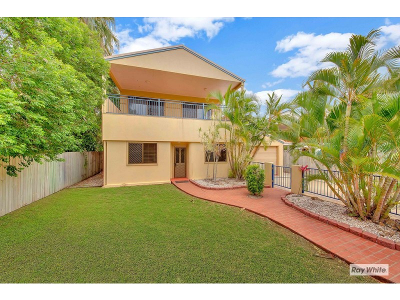 972 Scenic Highway, Kinka Beach QLD 4703