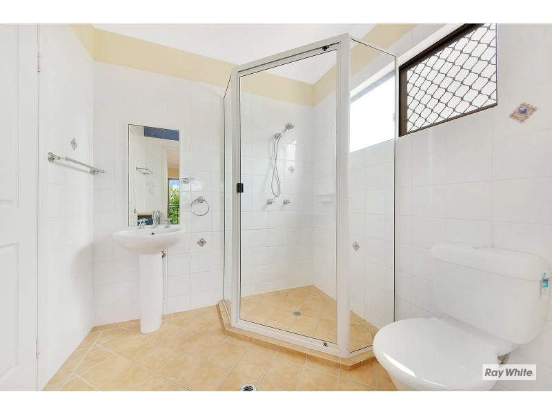 972 Scenic Highway, Kinka Beach QLD 4703