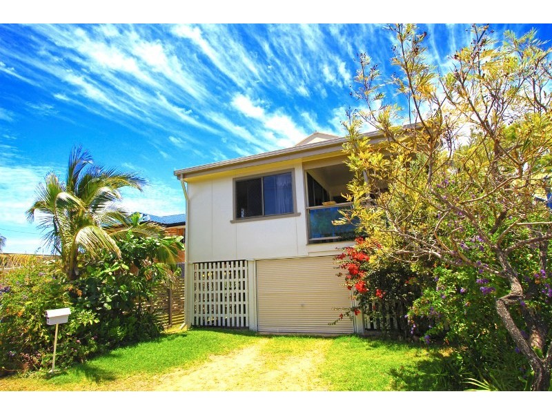 36 Matthew Flinders Drive, Cooee Bay QLD 4703