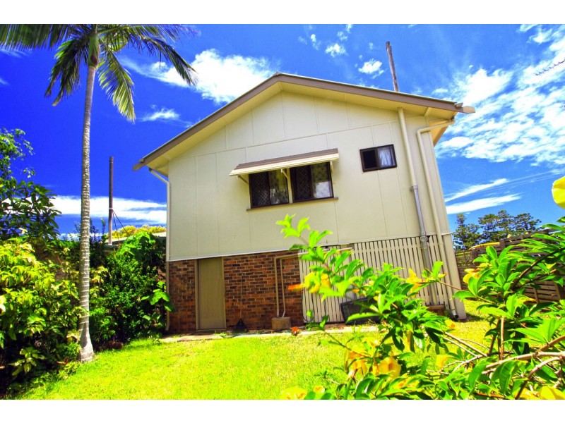 36 Matthew Flinders Drive, Cooee Bay QLD 4703