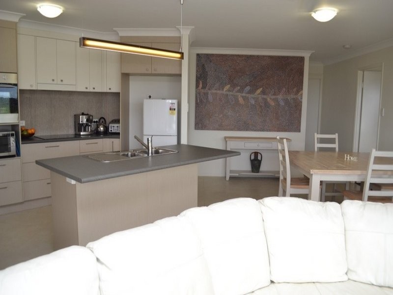 16 Rosewood Street, Taranganba QLD 4703