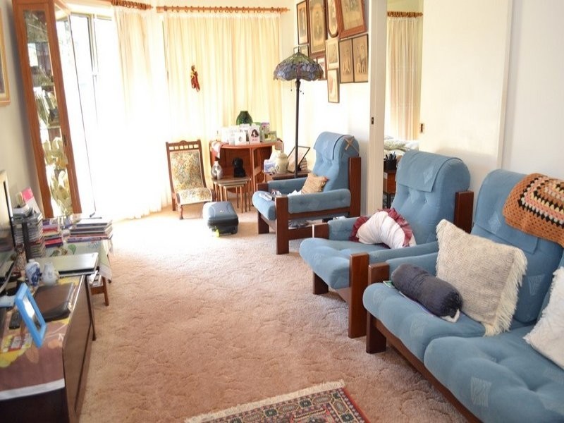 16 Melaleuca Street, Cooee Bay QLD 4703