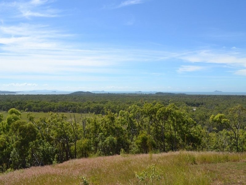 847 Keppel Sands Road, Coowonga QLD 4702