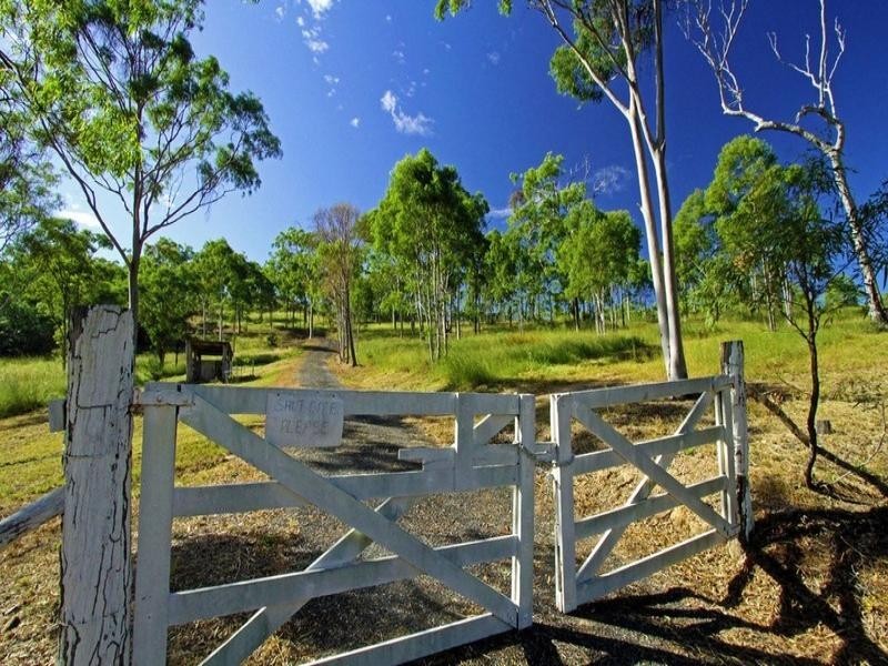 847 Keppel Sands Road, Coowonga QLD 4702