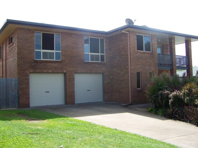 16 Hellas Street, Yeppoon QLD 4703