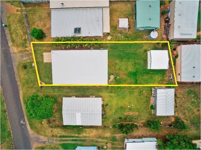 25 Horrie Twiner Street, Keppel Sands QLD 4702