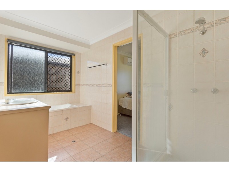 10 Daffcroft Street, Taranganba QLD 4703