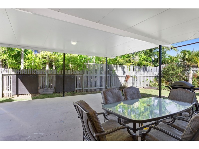 10 Daffcroft Street, Taranganba QLD 4703