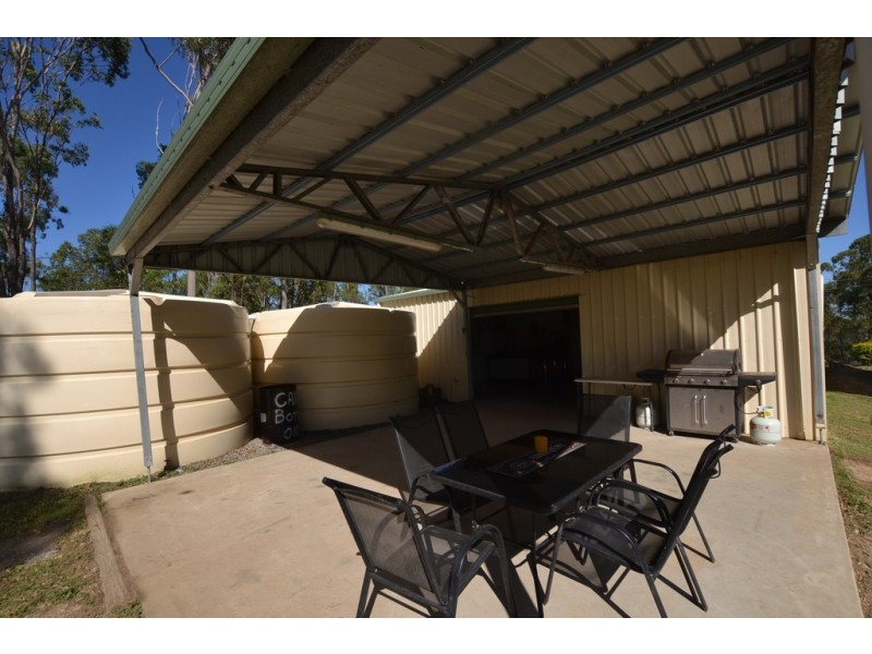 1642 Old Byfield Road, Lake Mary QLD 4703