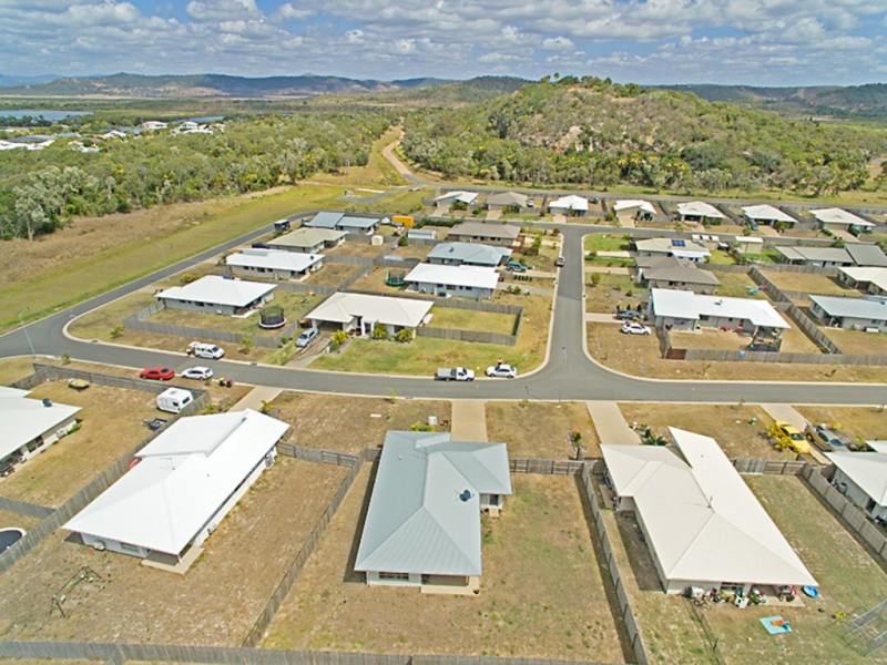 11 Barramundi Street, Mulambin QLD 4703