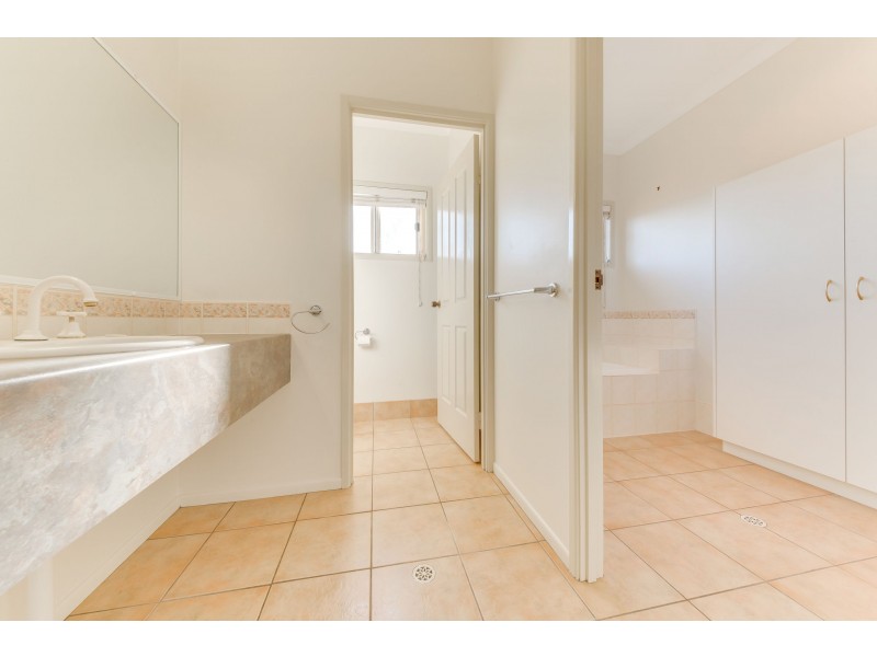 14 Waringa Place, Yeppoon QLD 4703