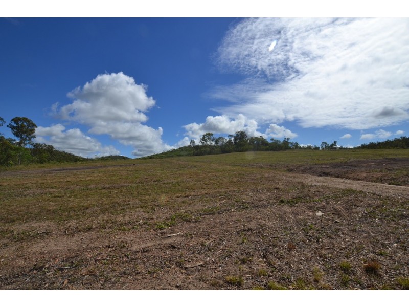 1405 Old Byfield Road, Lake Mary QLD 4703