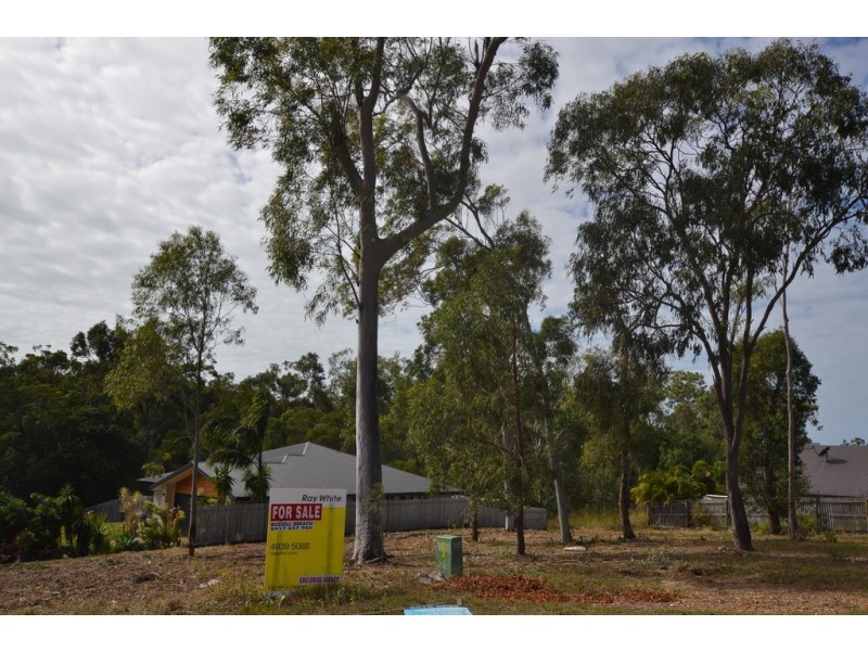 4 Waterlily Place, Yeppoon QLD 4703
