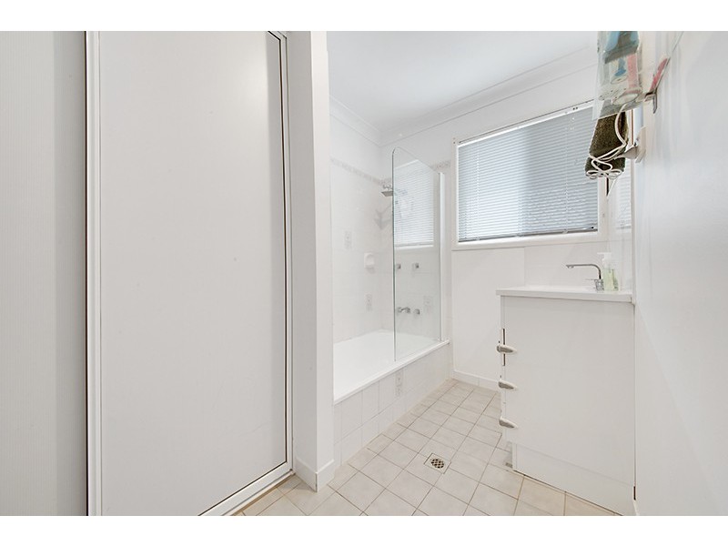 51 Mirrawena Avenue, Bangalee QLD 4703