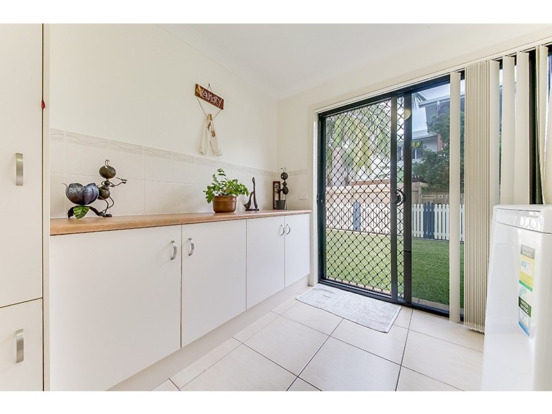 22 Coleman Crescent, Pacific Heights QLD 4703