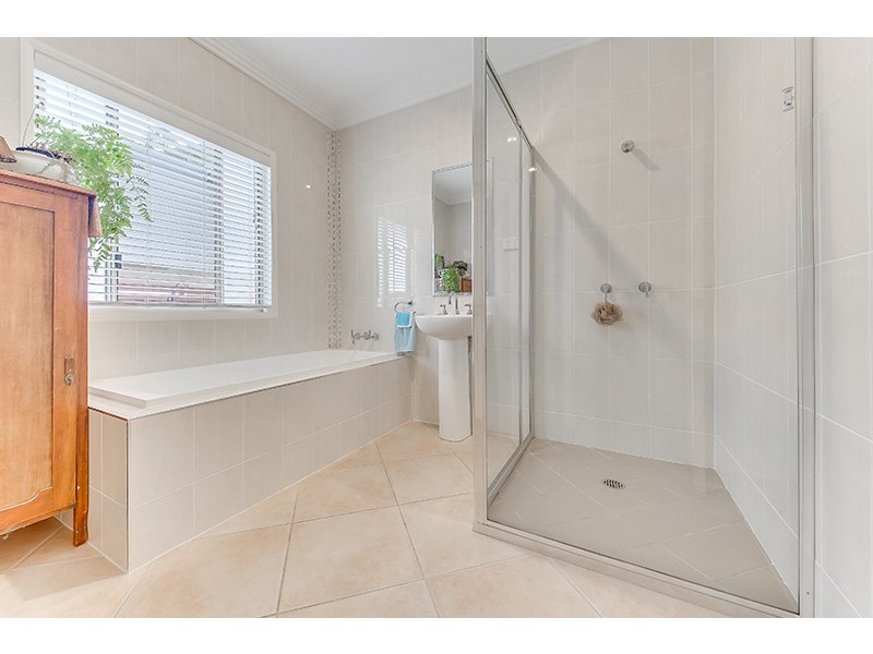 3 Ridgeline Drive, Tanby QLD 4703