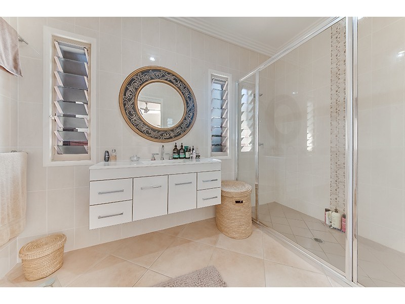 3 Ridgeline Drive, Tanby QLD 4703