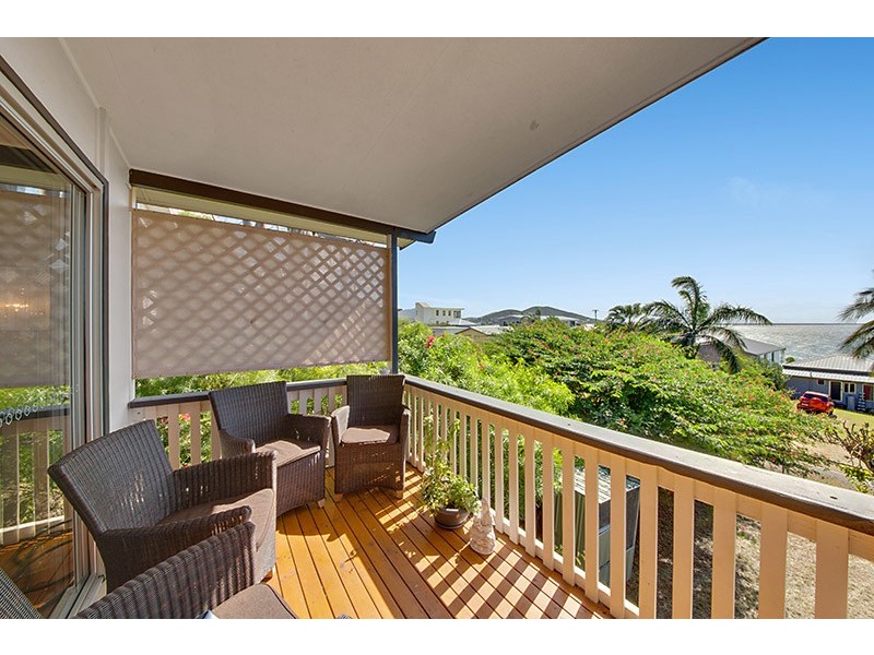 39 Matthew Flinders Drive, Cooee Bay QLD 4703