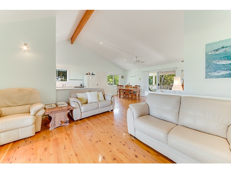 33 Reef Street, Zilzie QLD 4710