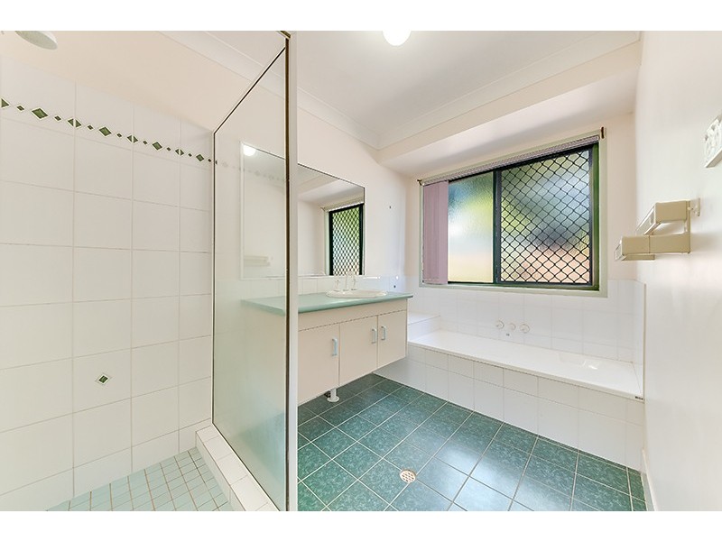 9 Bonito Close, Taranganba QLD 4703