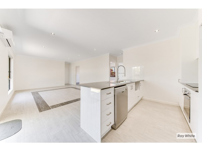 5 Norfolk Drive, Hidden Valley QLD 4703