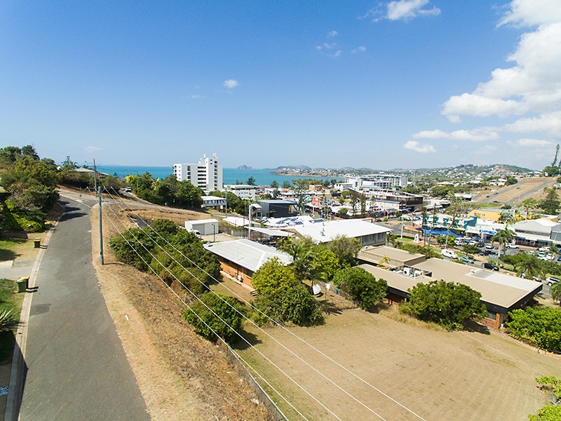 21 Raymond Terrace, Yeppoon QLD 4703