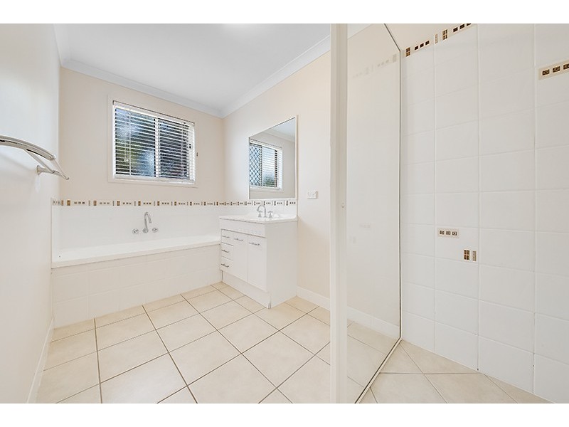 35 Armstrong Road, Pacific Heights QLD 4703