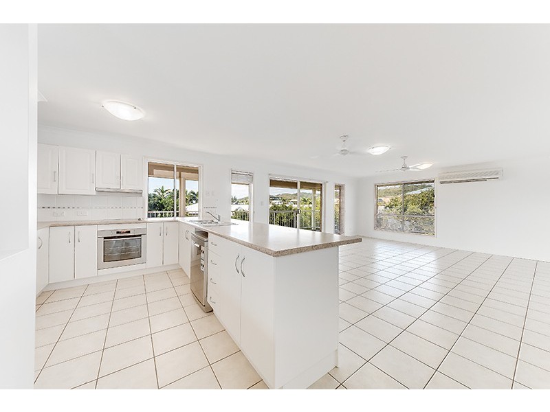 35 Armstrong Road, Pacific Heights QLD 4703