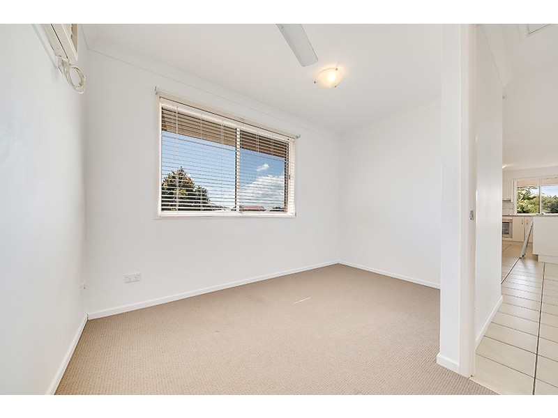 35 Armstrong Road, Pacific Heights QLD 4703