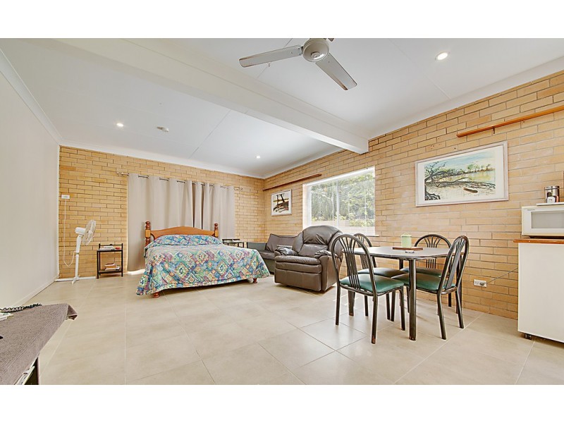 12 Hutton Street, Yeppoon QLD 4703