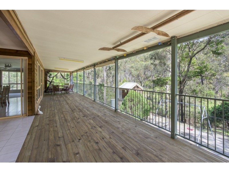 4 Davidson Road, Cawarral QLD 4702