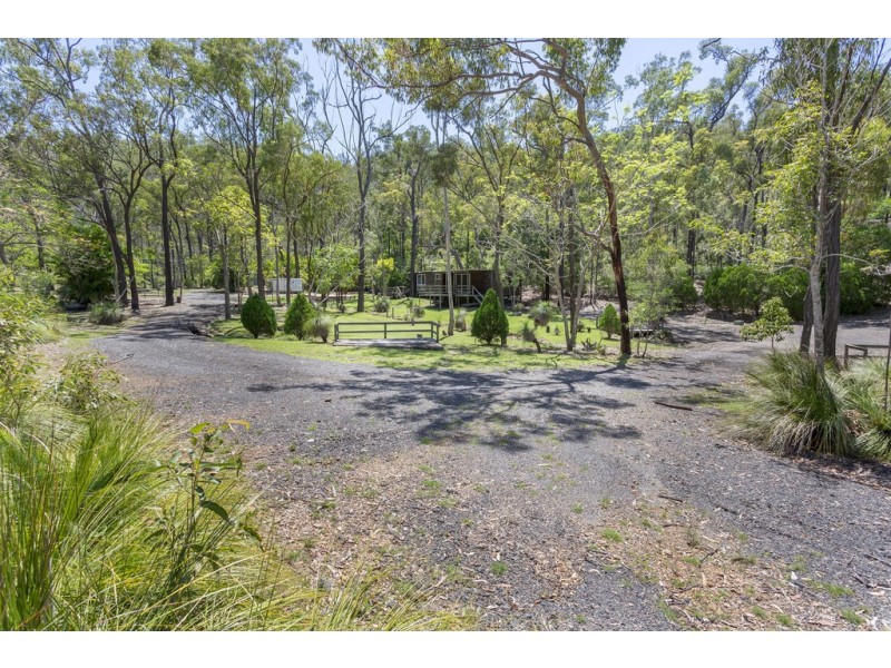 4 Davidson Road, Cawarral QLD 4702