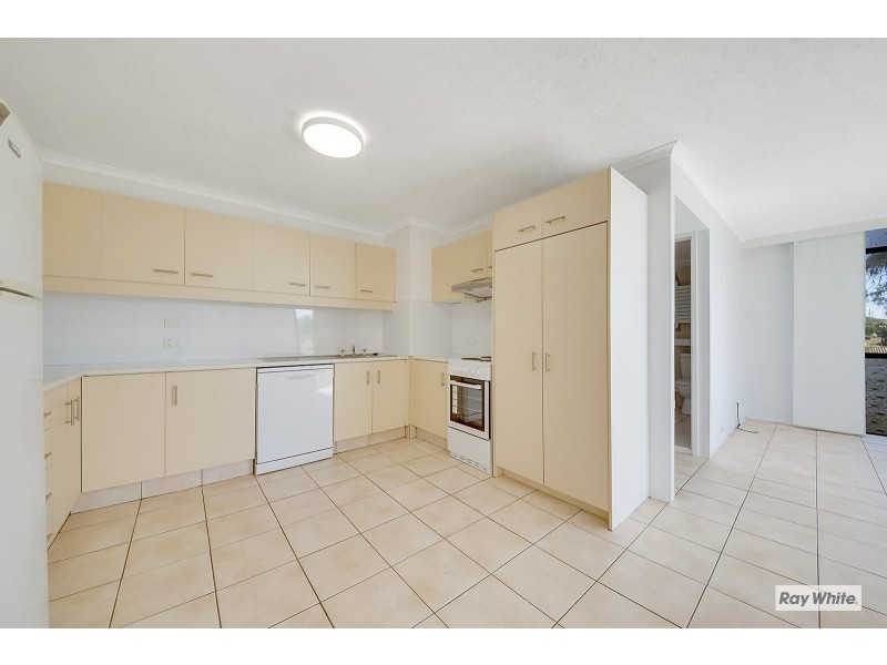 1/46 Ferguson Street, Emu Park QLD 4710