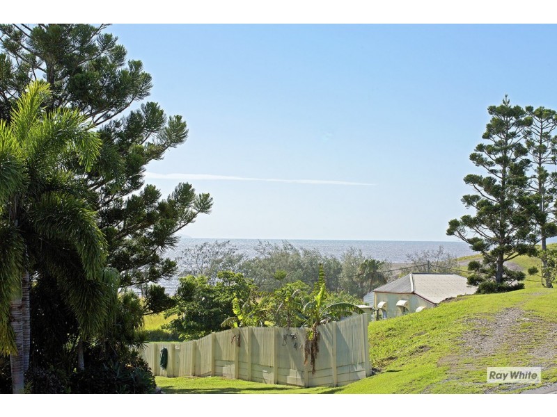 1/46 Ferguson Street, Emu Park QLD 4710