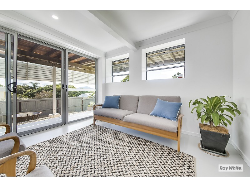 11 Elma Street, Cooee Bay QLD 4703