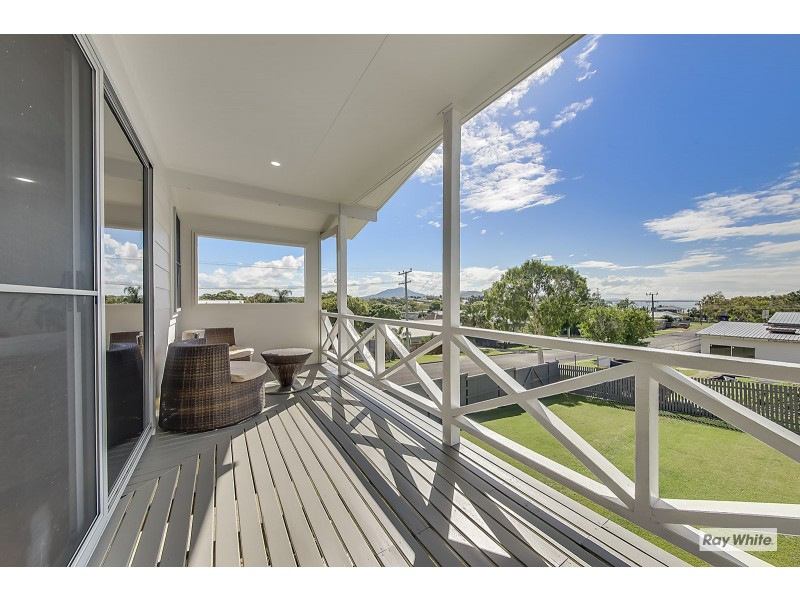 11 Elma Street, Cooee Bay QLD 4703