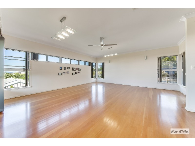 7 Mana Avenue, Pacific Heights QLD 4703