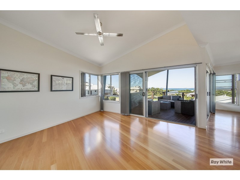 7 Mana Avenue, Pacific Heights QLD 4703