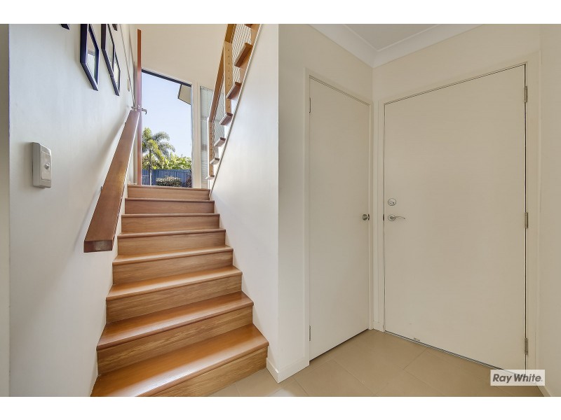 7 Mana Avenue, Pacific Heights QLD 4703